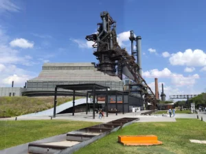Un museo sin puertas cerradas es un museo que respira.